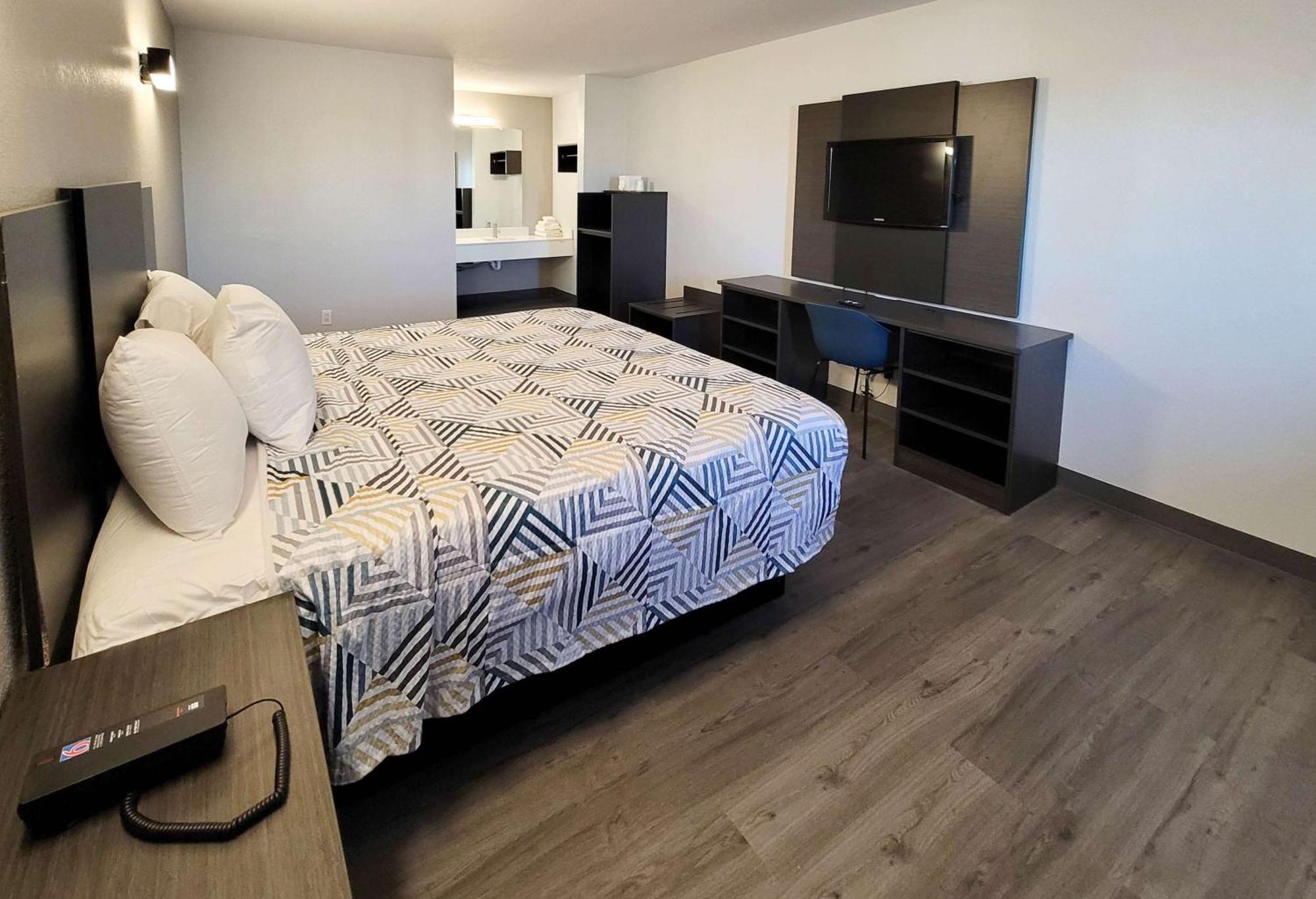 Motel 6 Wichita Ks South I35 Екстер'єр фото