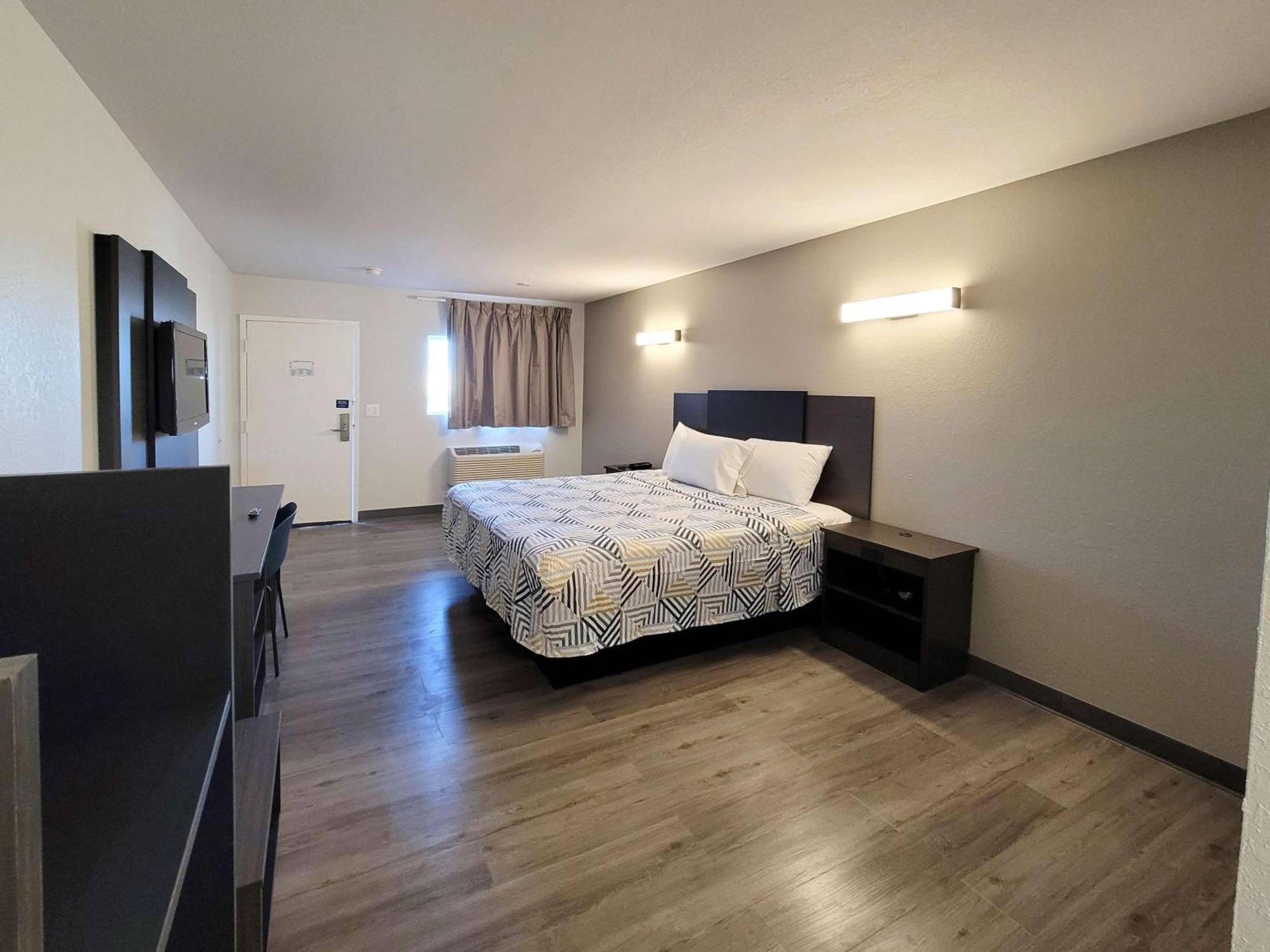 Motel 6 Wichita Ks South I35 Екстер'єр фото